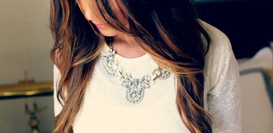 Vintage Fashion: 3 Modern Ways To Shop The Decades