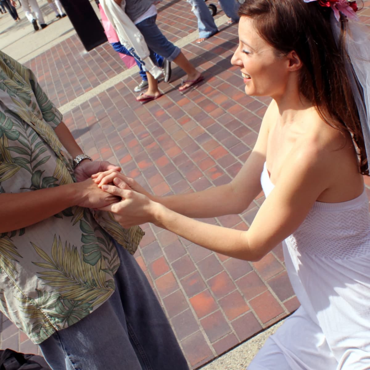 If a Girl Proposes to a Boy, How Does Society Take It?