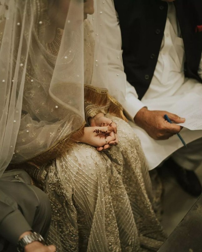 Why Elite Families Are Quietly Moving Back to Private Matchmaking